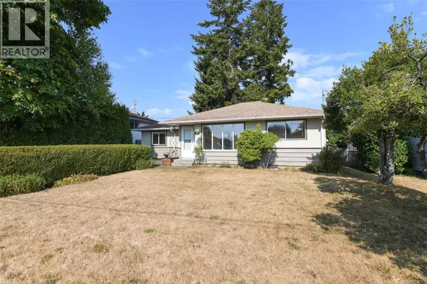 577 17th St, Courtenay, BC V9N1Y9