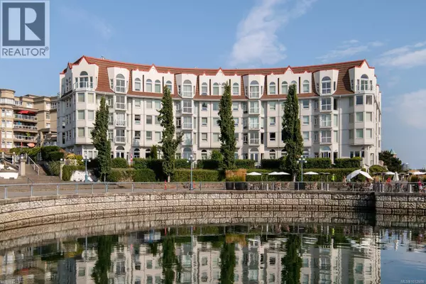 10 Paul Kane PL #518, Victoria, BC V9A7J8