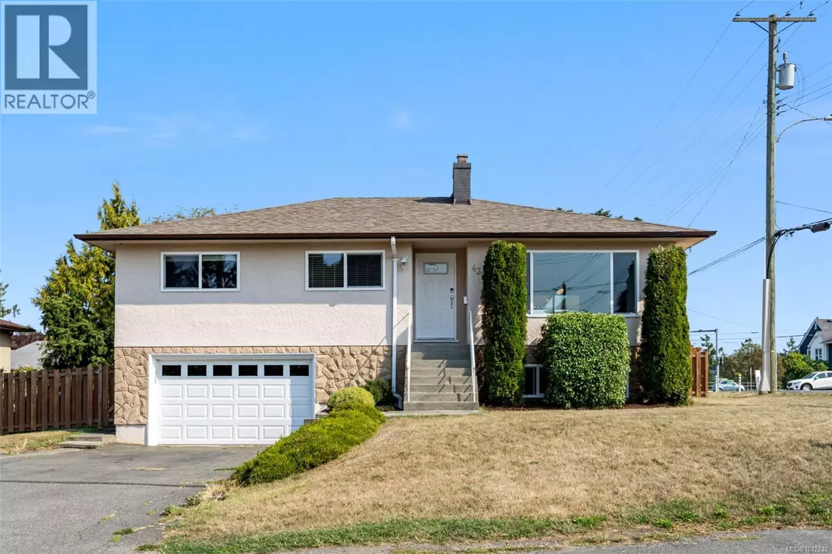 Saanich, BC V8Z5K6,4309 Savoy Pl