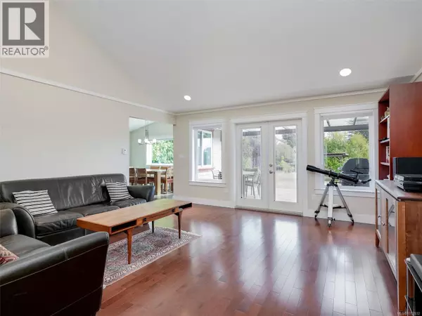 North Saanich, BC V8L3W8,9173 Basswood Rd