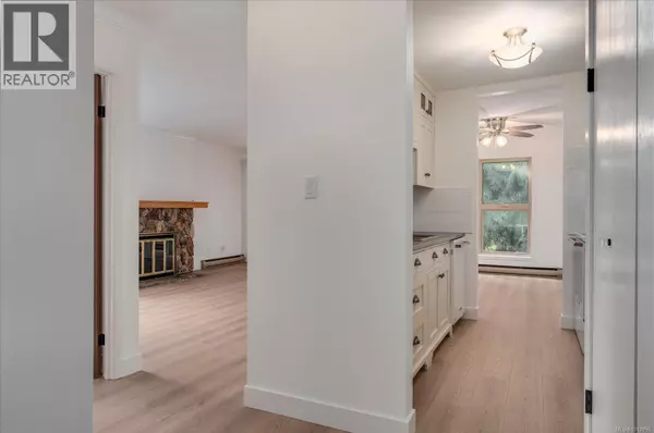 Nanaimo, BC V9S4E8,160 Vancouver AVE #308