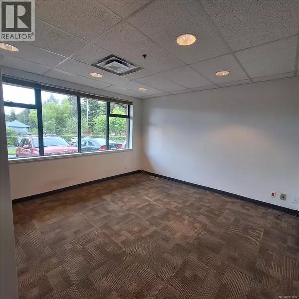 Nanaimo, BC V9V1S5,6010 Brickyard RD #102B