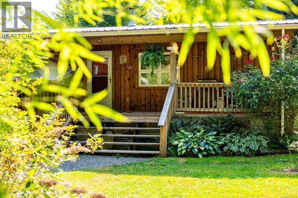 2983 Royston Rd, Cumberland, BC V0R1S0