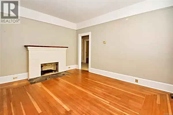 Nanaimo, BC V9S4C4,350 Stewart Ave