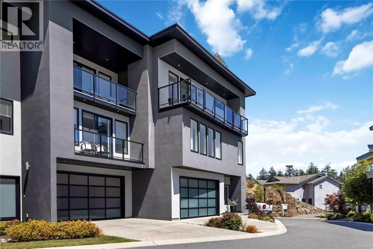 Colwood, BC V9C0M2,539 Delora DR #109