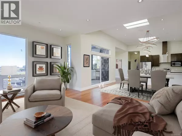 6981 East Saanich RD #302, Central Saanich, BC V8Z5Z2