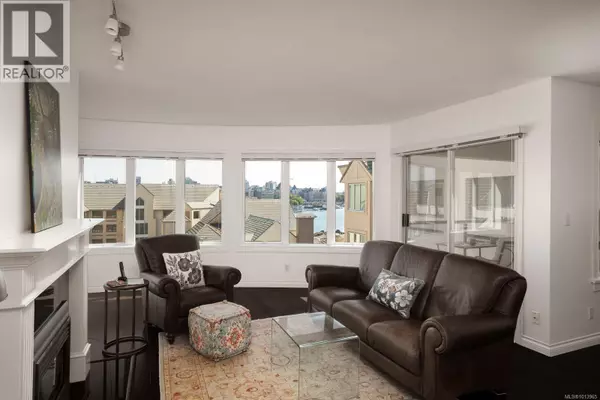 Victoria, BC V9A7J4,50 Songhees RD #618