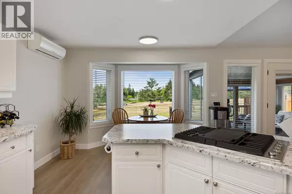 Qualicum Beach, BC V9K1E1,955 Royal Dornoch Dr