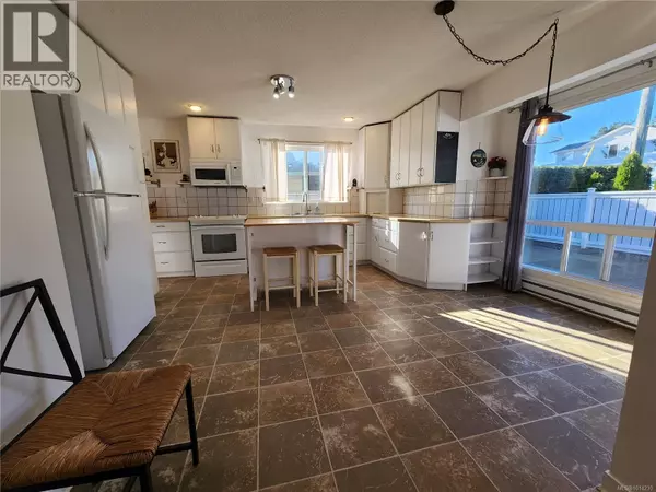Campbell River, BC V9W1N7,411 Rockland Rd