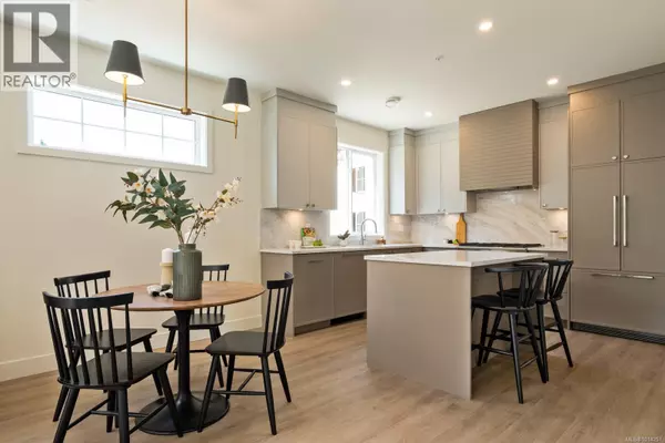 Langford, BC V9B3K4,2770 Vantilburg CRES #204
