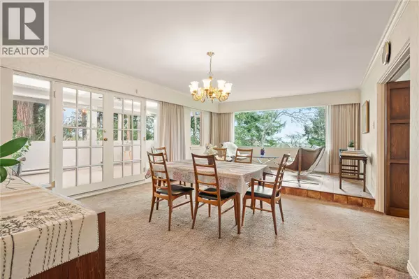 Oak Bay, BC V8S2K8,52 Sylvan Lane