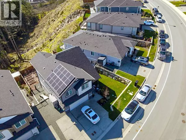 Langford, BC V9B0Z8,1307 Flint Ave