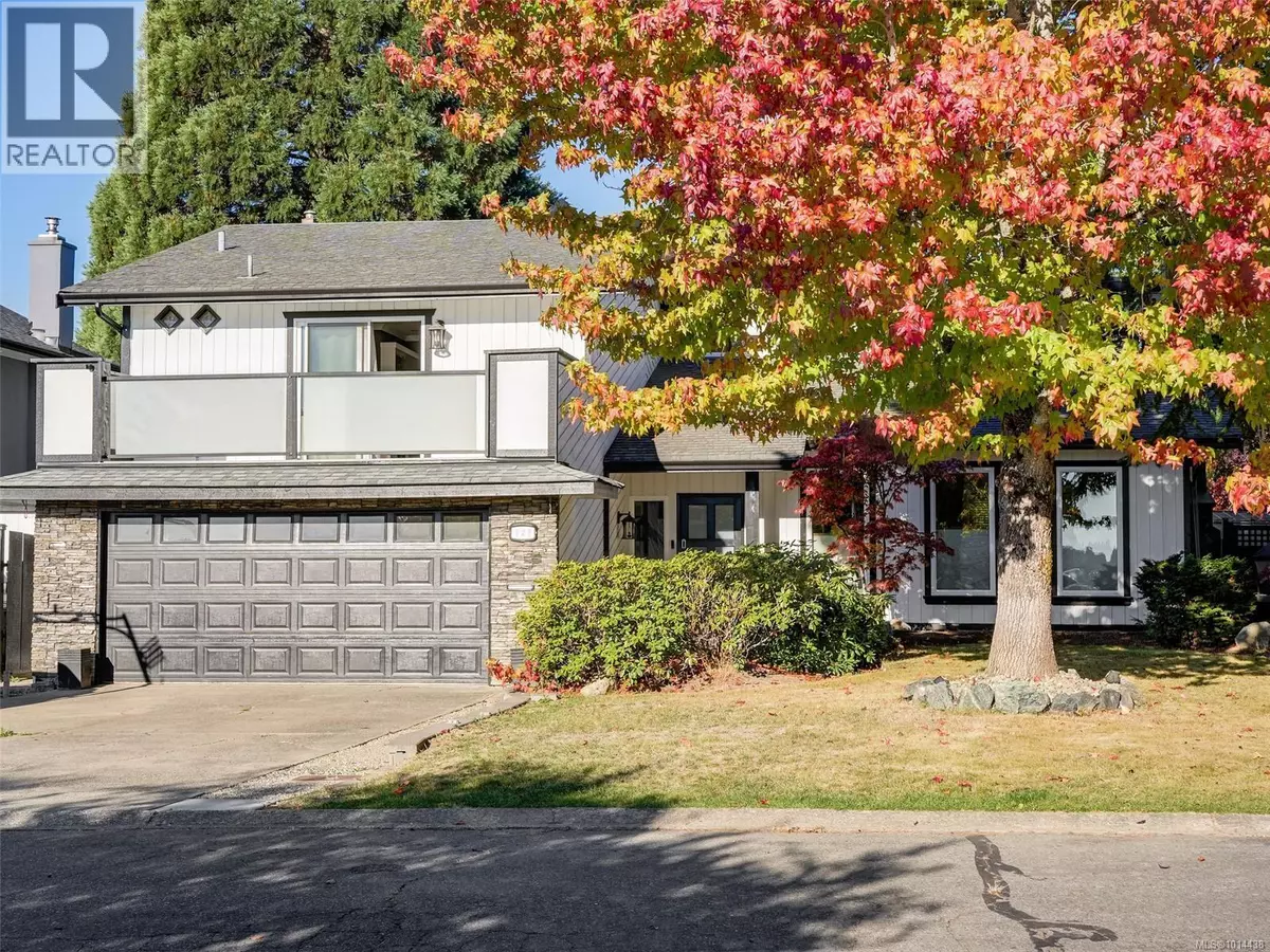 Saanich, BC V8Z6N4,727 Paskin Way