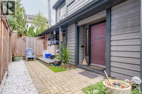 Victoria, BC V8V1R2,111 Michigan St