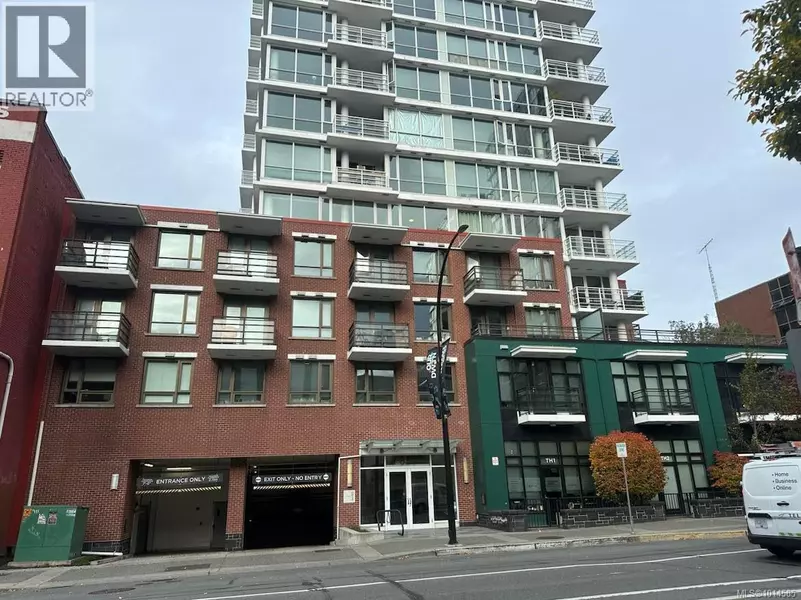 834 Johnson ST #704, Victoria, BC V8W1N3