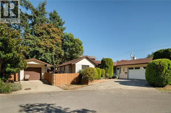 4101 Scoones Pl, Saanich, BC V8X4R4