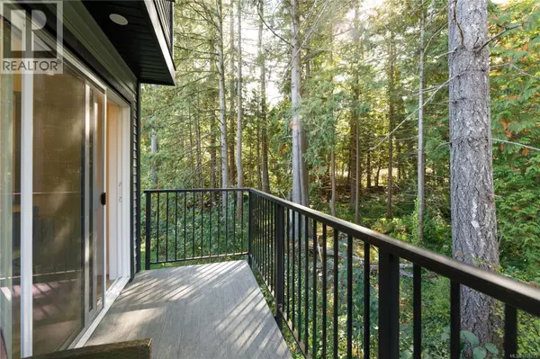 Nanaimo, BC V9R0L4,600 Ninth ST #102