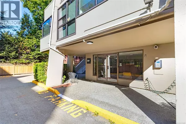 Victoria, BC V8W1B3,819 Burdett AVE #501
