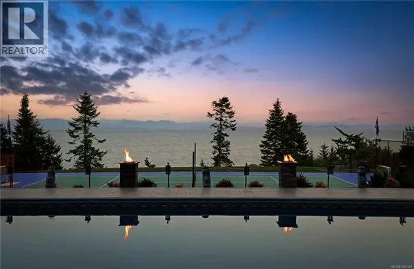 Courtenay, BC V9J1V3,6480 Eagles Dr