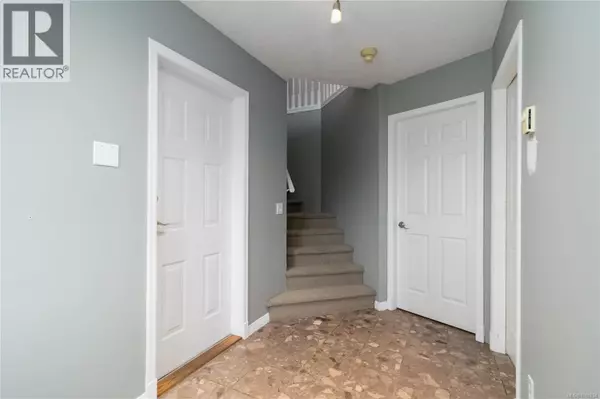 Sidney, BC V8L4V9,2344 Ocean Ave