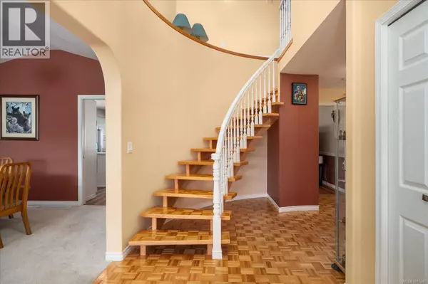 Port Alberni, BC V9Y5H6,3743 Meares Dr