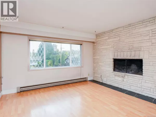 Saanich, BC V8X3N2,970 Ambassador Ave