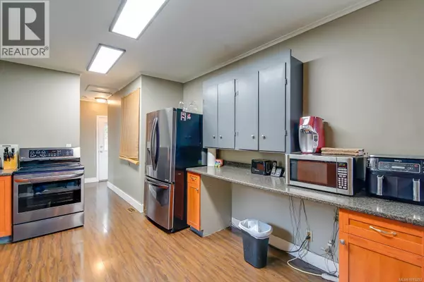 Port Alberni, BC V9Y4L3,3357 6th Ave