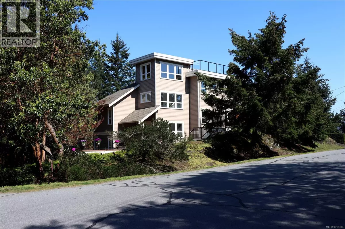 Duncan, BC V9L5S9,967 Osprey Dr