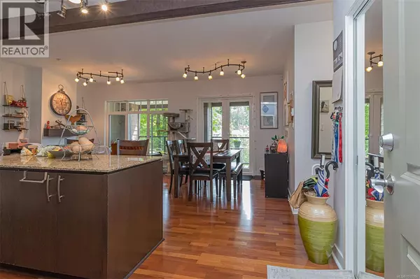 Langford, BC V9B0E1,1395 Bear Mountain Pkwy #210/212