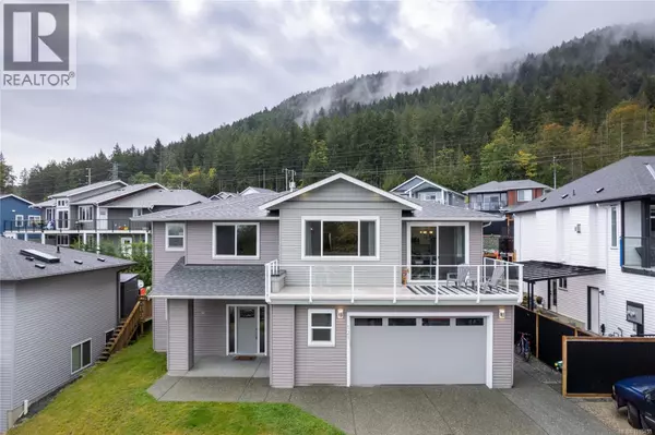 127 Ray Knight Dr, Ladysmith, BC V9G0B8