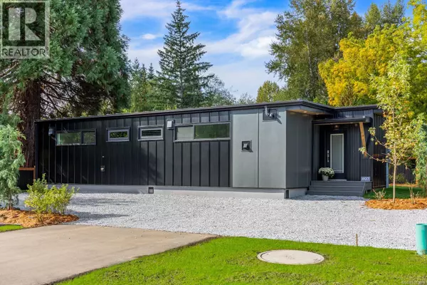 1927 Cumberland Rd, Courtenay, BC V9N2G1