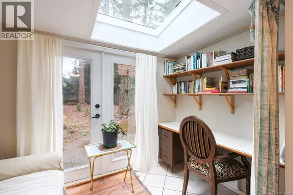 Comox, BC V9M4C9,1912 Ryan Rd E