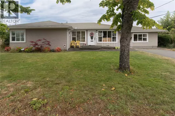 141 Jensen Ave E, Parksville, BC V9P2H6