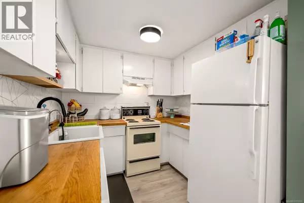 Courtenay, BC V9N2P7,1883 & 1885 England Ave