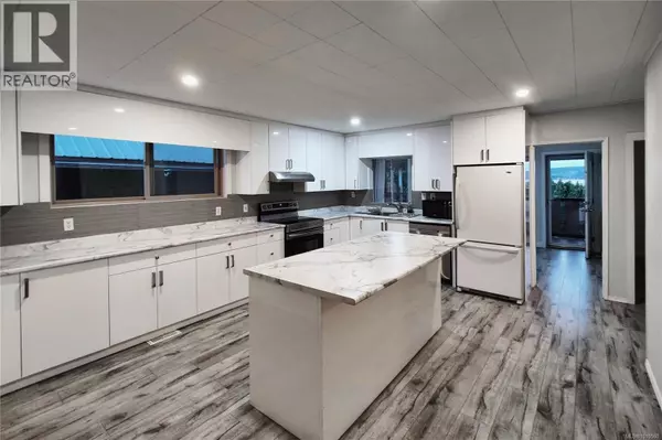 18 Gillespie St S, Nanaimo, BC V9R4Y3