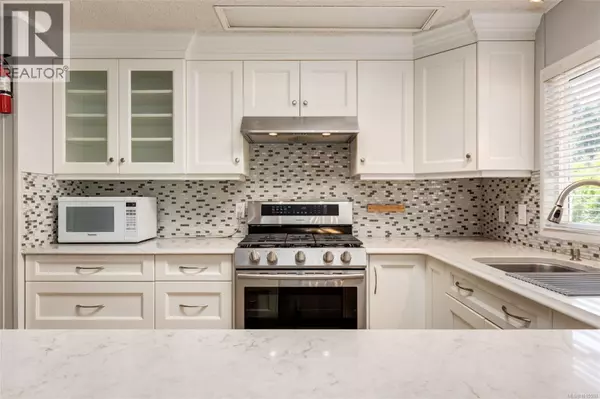 Nanaimo, BC V9R6K6,1060 Murchie Way