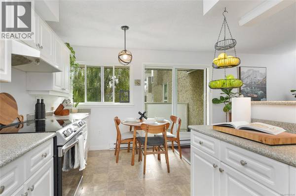 1366 Hillside AVE #301, Victoria, BC V8T2B5