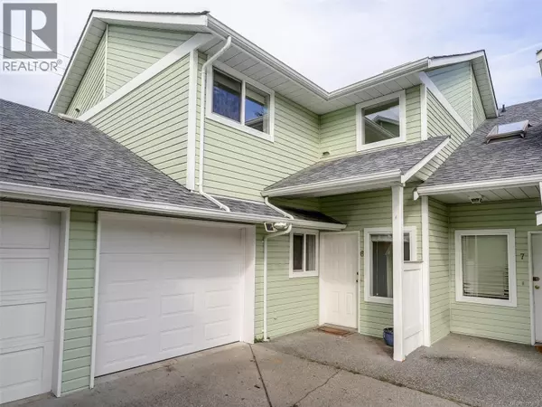 1441 Hillside AVE #6, Victoria, BC V8T2B9