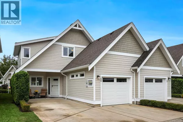 Comox, BC V9M4J3,700 Lancaster WAY #50