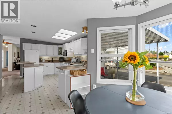 Nanaimo, BC V9T6P9,6325 Metral DR #46