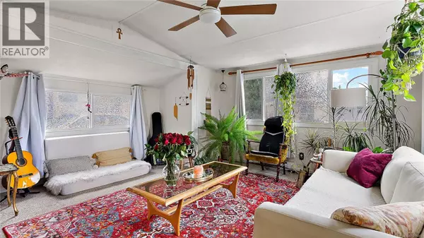 Langford, BC V9B4V4,2587 Selwyn RD #11