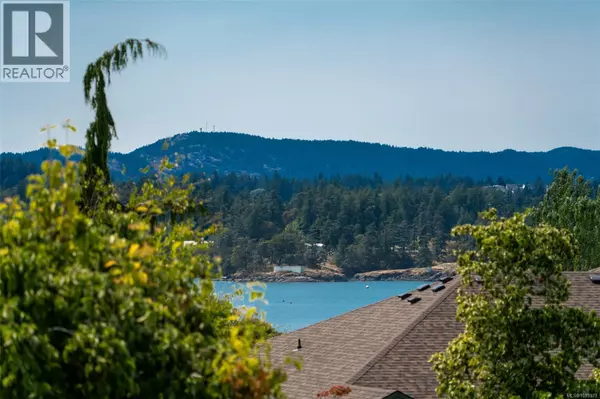 126 Hallowell RD #22, View Royal, BC V9A7K2