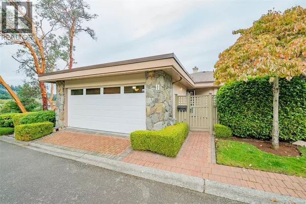 Nanaimo, BC V9V1M9,4991 Bella Vista CRES #11