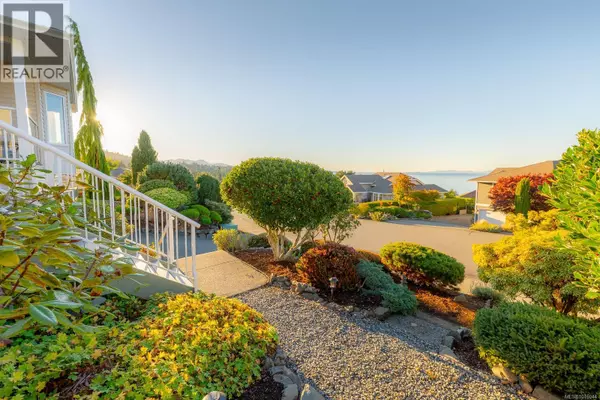 Nanaimo, BC V9V1L6,5059 Vista View Cres