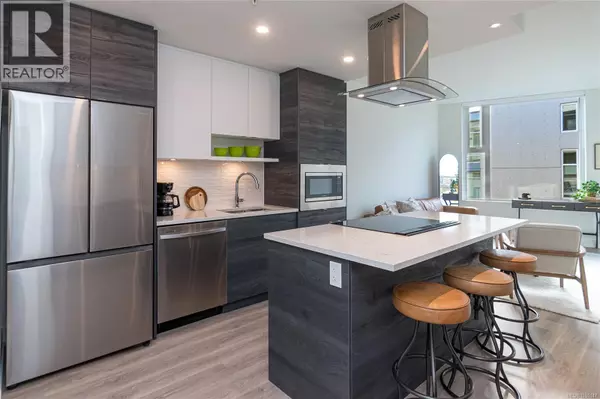 1628 Store ST #816, Victoria, BC V8W0H1