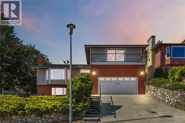 550 Fermoy Pl, Saanich, BC V8Z6N2