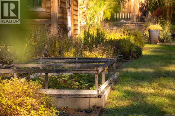 Gabriola Island, BC V0R1X6,1811 Oyster Way