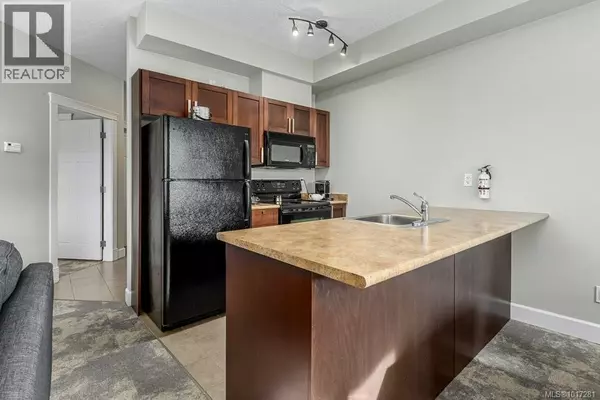 Courtenay, BC V9N8C7,1730 Riverside LN #211A