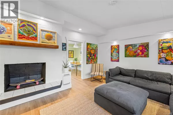 Nanaimo, BC V9R4J6,710 Connaught Ave