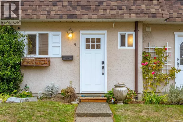 Central Saanich, BC V8M1L9,7675 East Saanich RD #9